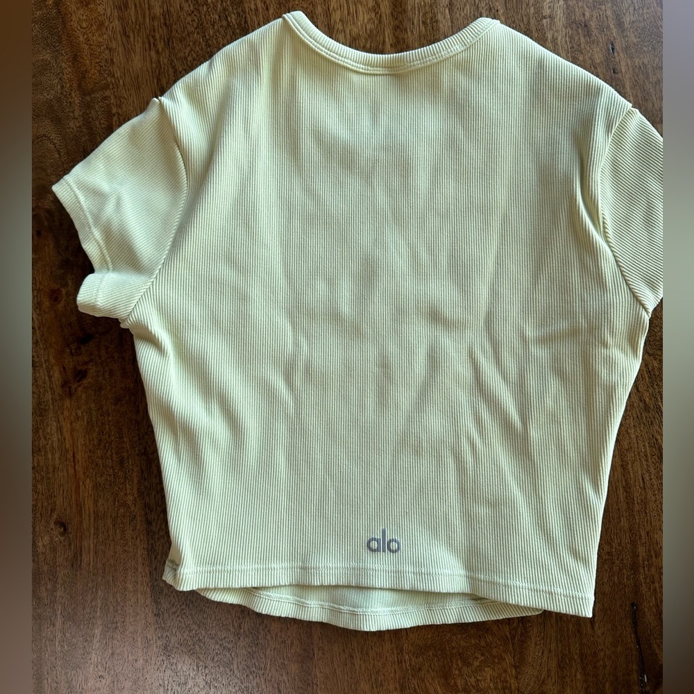 ALO crop top, size small